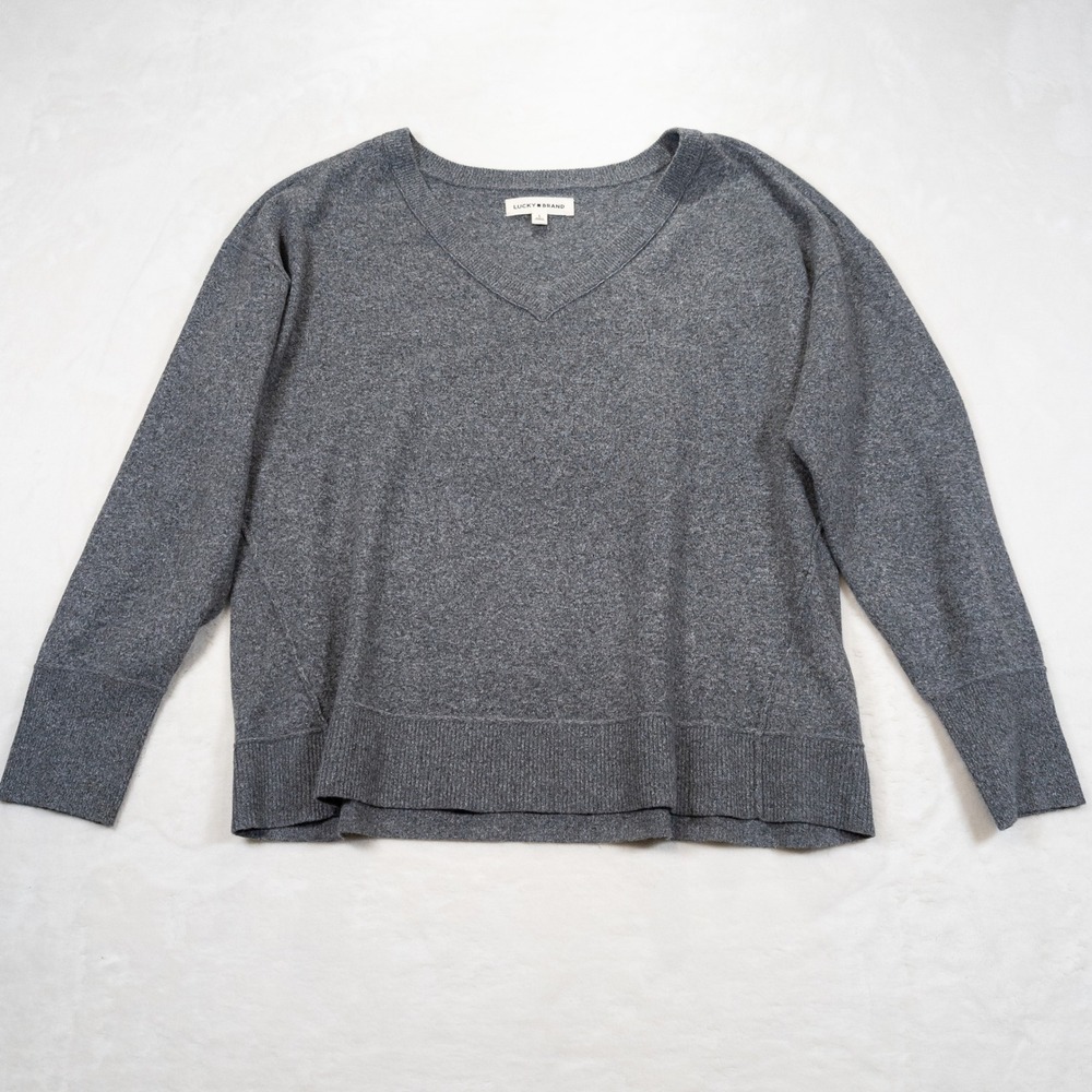 Lucky Brand V-Neck  Sweater Women L Gray Long Sleeve Lightweight Knit Cabincore